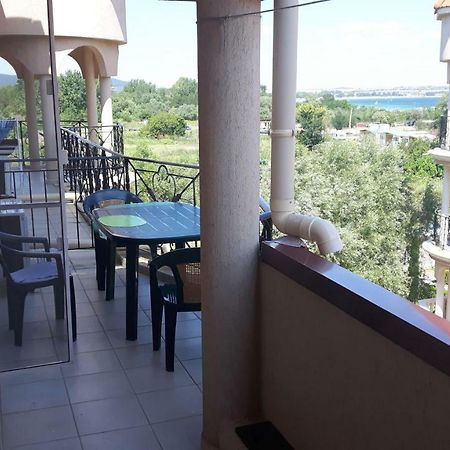 Hacienda Beach Apartment Mit Meerblick Sozopol Bagian luar foto