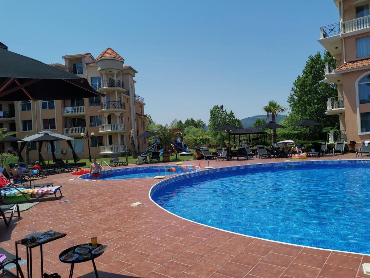 Hacienda Beach Apartment Mit Meerblick Sozopol Bagian luar foto