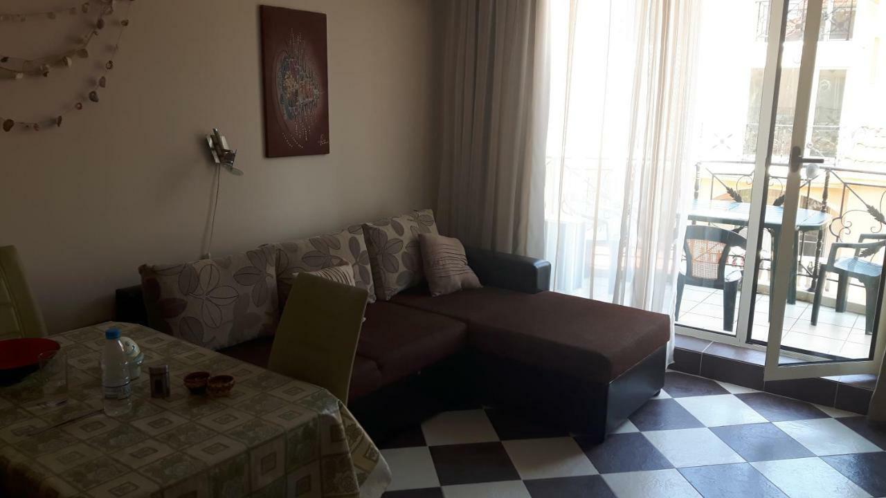 Hacienda Beach Apartment Mit Meerblick Sozopol Bagian luar foto